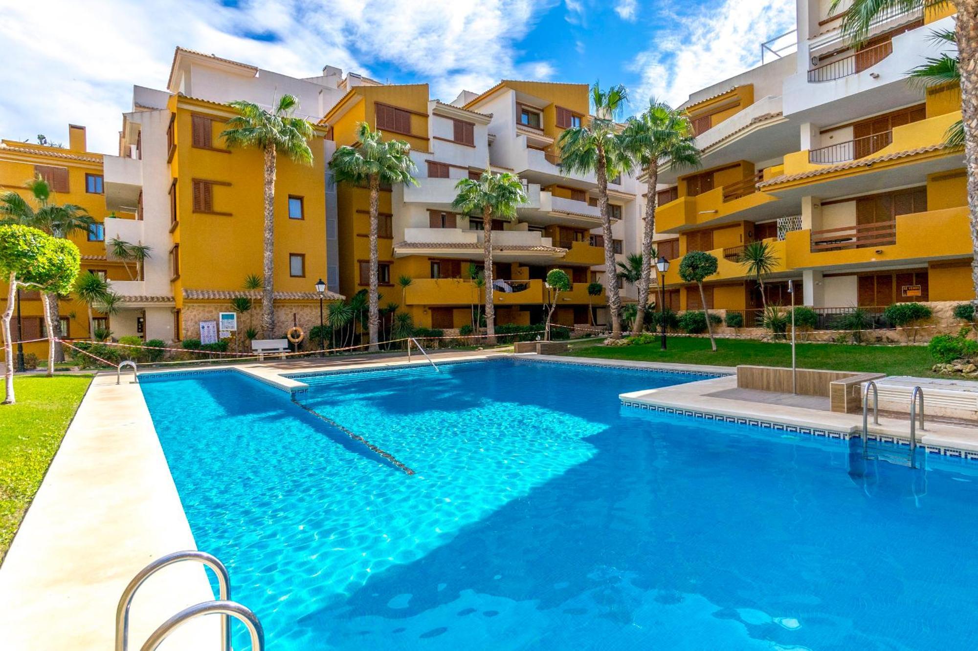 Punta Prima - Sun & Beach & Golf & Bike - Spanish South-Facing Terrace Apartment - La Recoleta - By The Sea Torrevieja Exterior foto